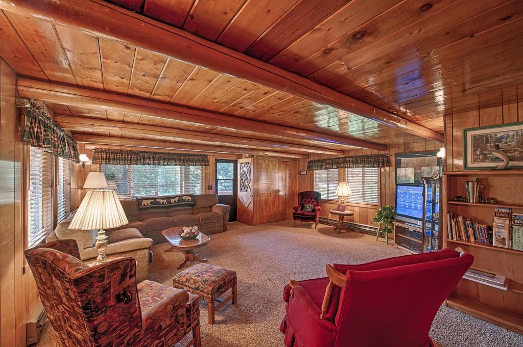 Grandma'S Cabin Yellowstone Vacation Home Island Park Room photo